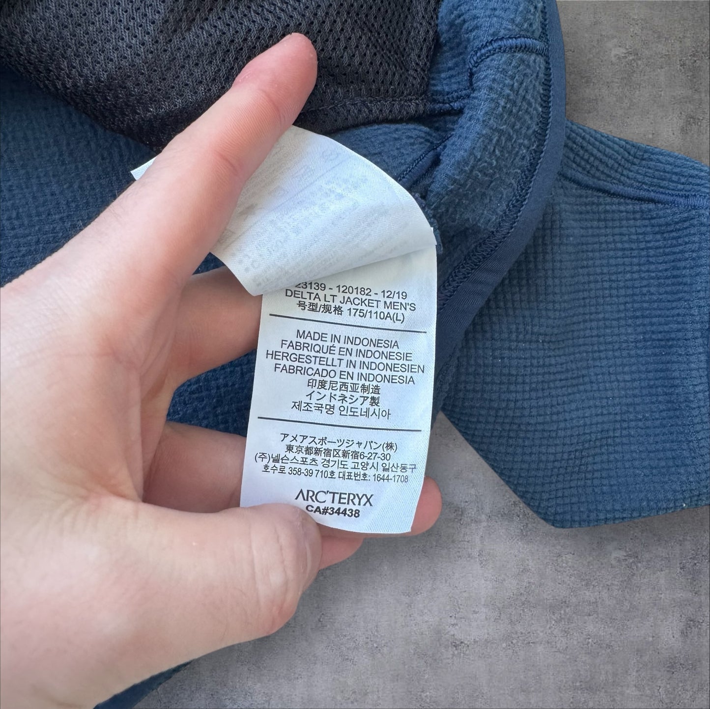 Arcteryx Delta LT Fleece Large Navy RRP £180