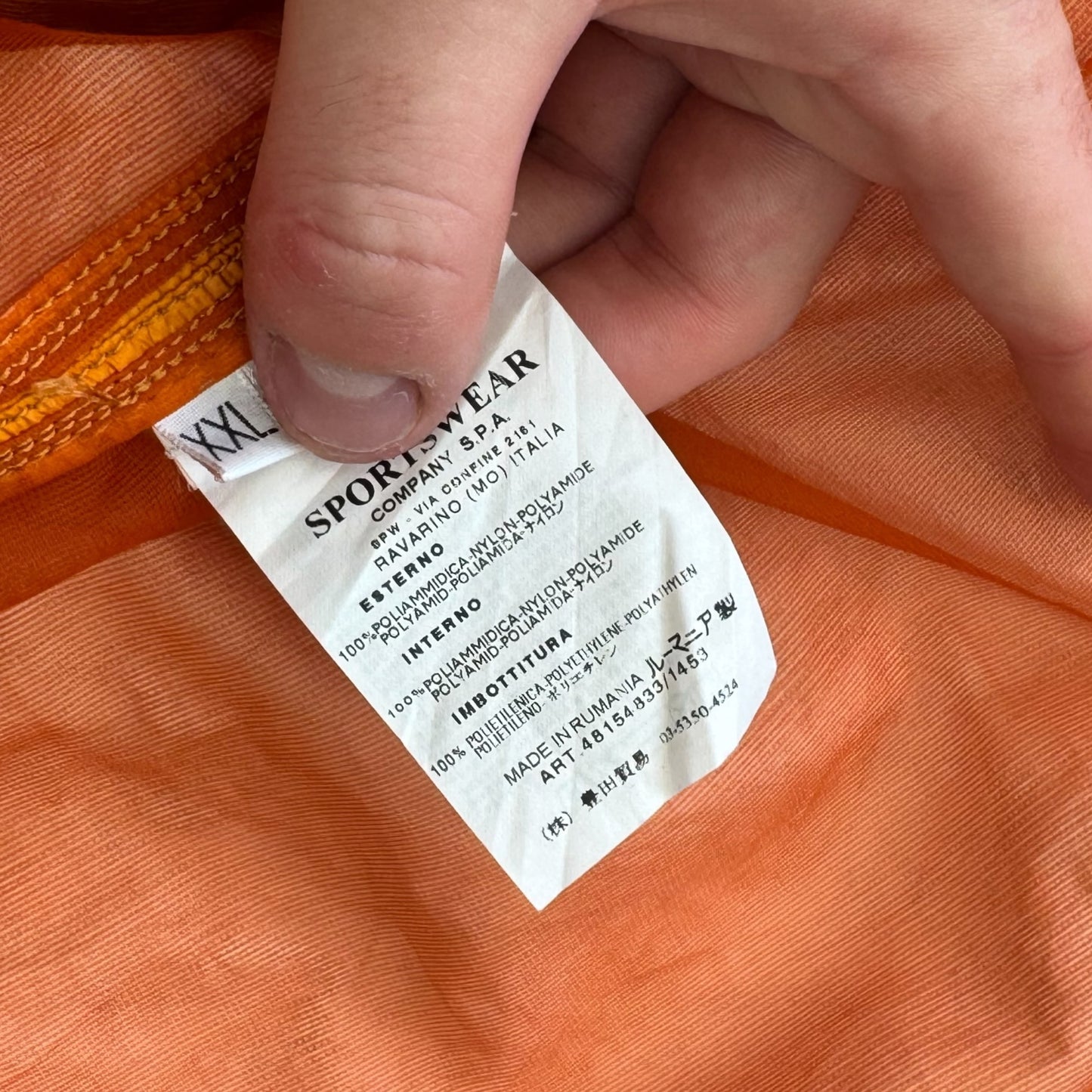 Stone Island SS 2008 Superlight Resined Nylon Hooded Jacket, Drawstring hood. Full zip fastening with storm flap. Two diagonal front pockets with hidden snap fastening. Elasticated cuffs and hem. Mesh badge. Orange, xxl but fits xl to

ART. 48154833/1453