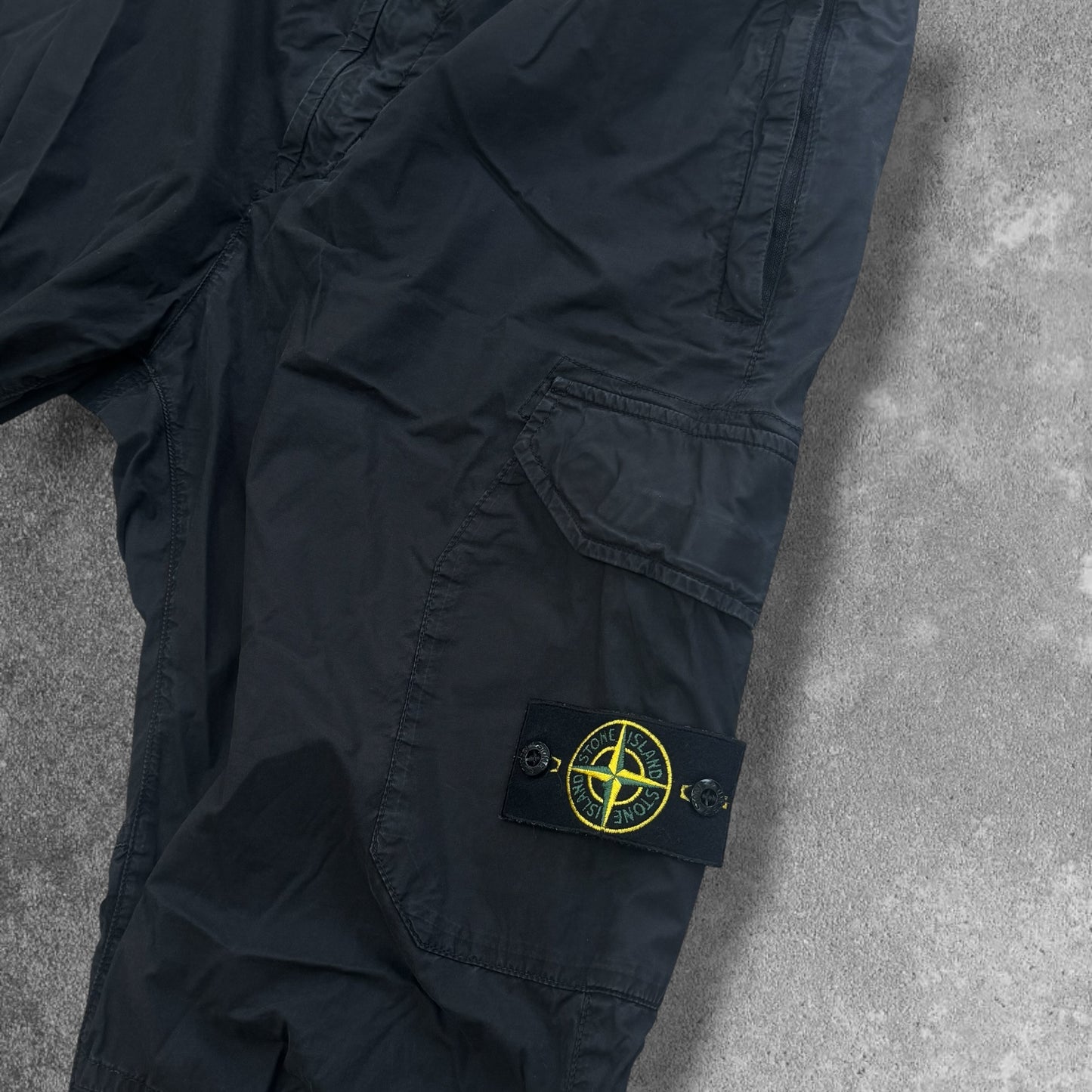 Stone Island Cargos W33 Black RRP £350