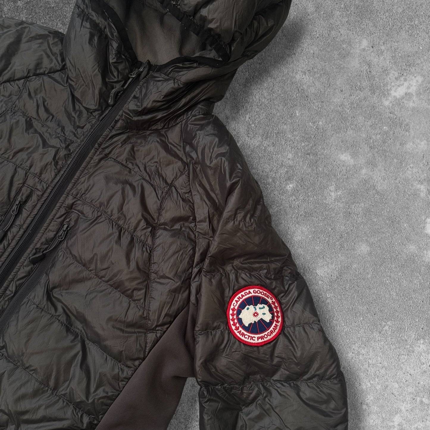Canada Goose Hybridge Lite Jacket Size Medium RRP £495