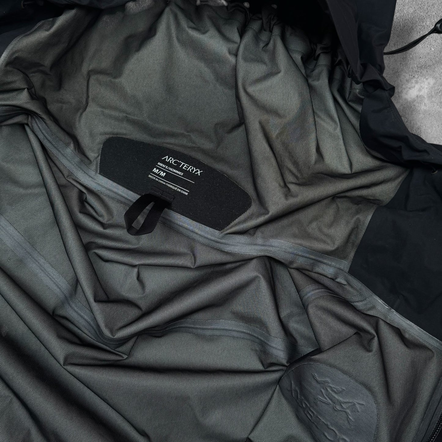 Arc'teryx Beta LT Gore-Tex Jacket Men's Medium RRP £550