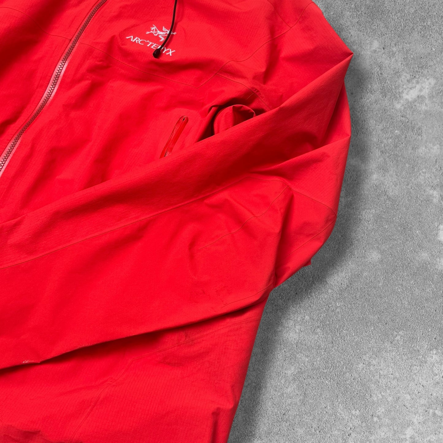 Arc'teryx Beta AR Gore-Tex Jacket Size XL RRP £650