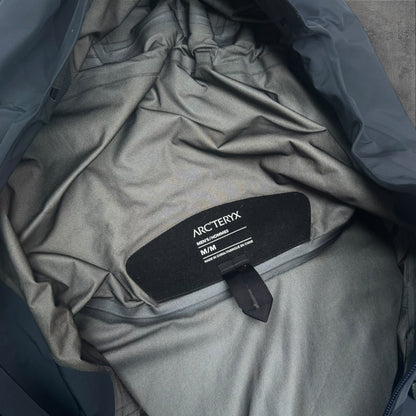 Arcteryx Beta LT Black Sapphire Men’s Medium RRP £550