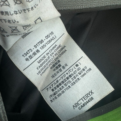 Arc'teryx Beta LT Jacket Gore-Tex Pro Green Men's Large RRP £550