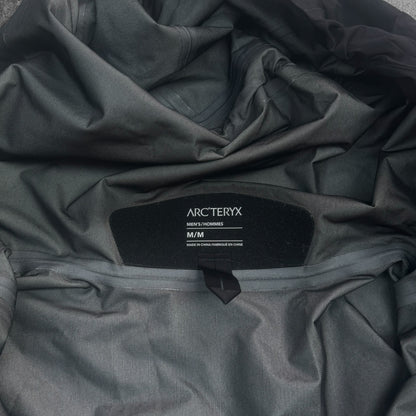 Arc'teryx Beta LT Gore-Tex Jacket Men's Medium RRP £550
