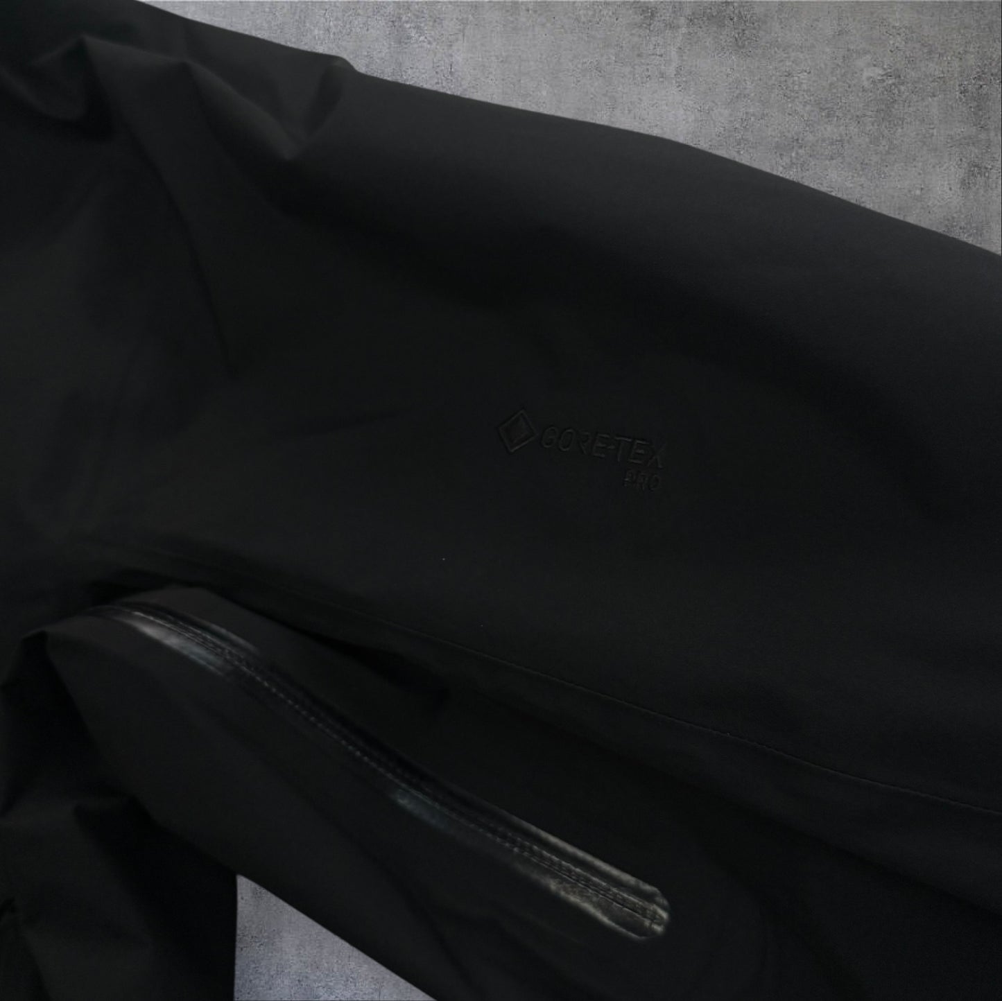 Arcteryx Beta AR Black Mens Extra Large Goretex Pro RRP £500