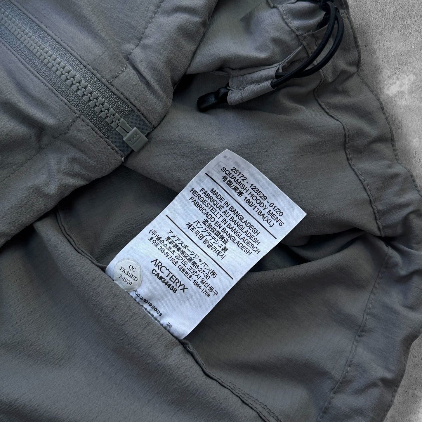 Arc'teryx Squamish Hooded Jacket Size XL RRP £160