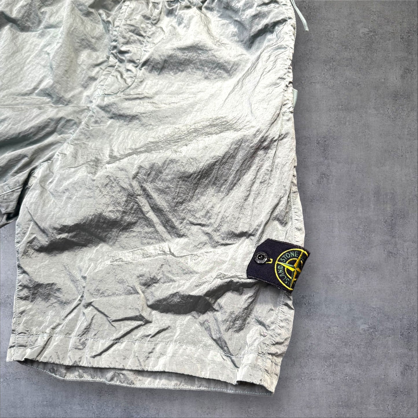 SI 33W Elasticated waist Nylon Metal Cargo Shorts RRP £375