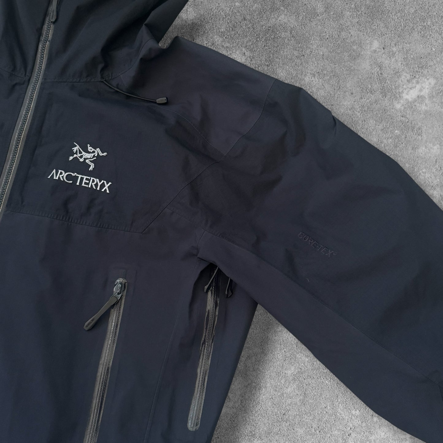 Arc'teryx Beta SL Hybrid Gore-Tex Jacket Size Small RRP £500