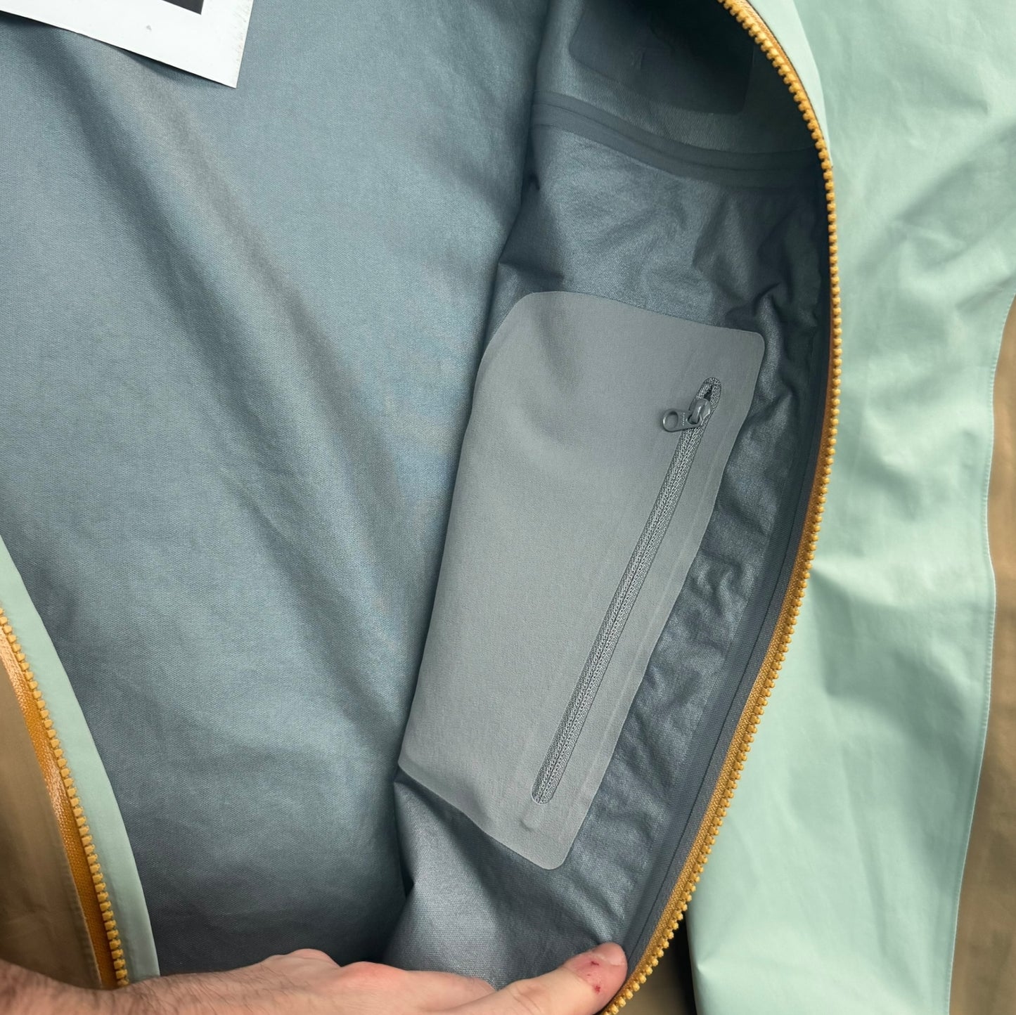 Arcteryx Beta Goretex Jacket Trail Magic Colourway Size XL RRP £400