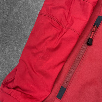 Vintage Arc red gamma mx softshell red. Xl, mark on sleeve photo 4 , hem has been repaired