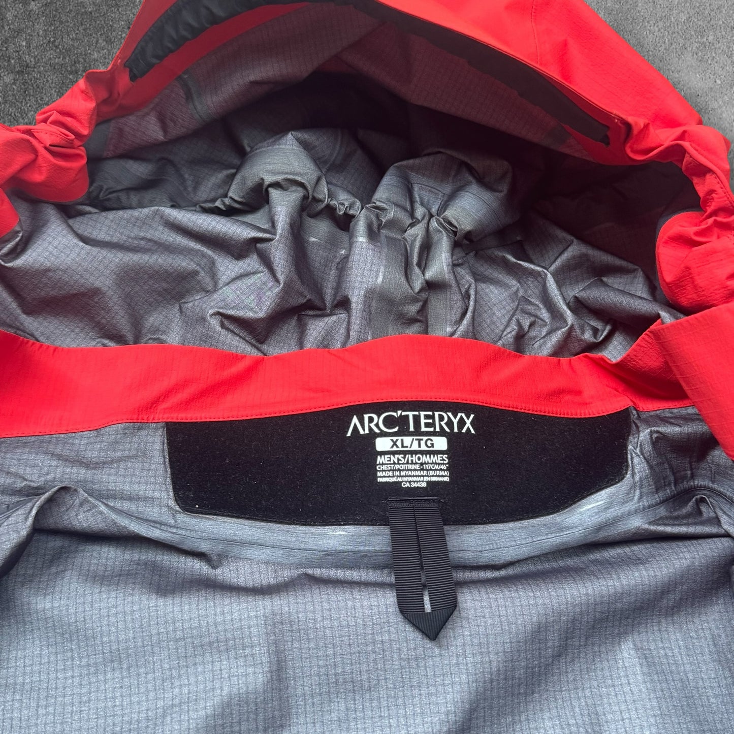 Arc'teryx Beta AR Gore-Tex Jacket Size XL RRP £650
