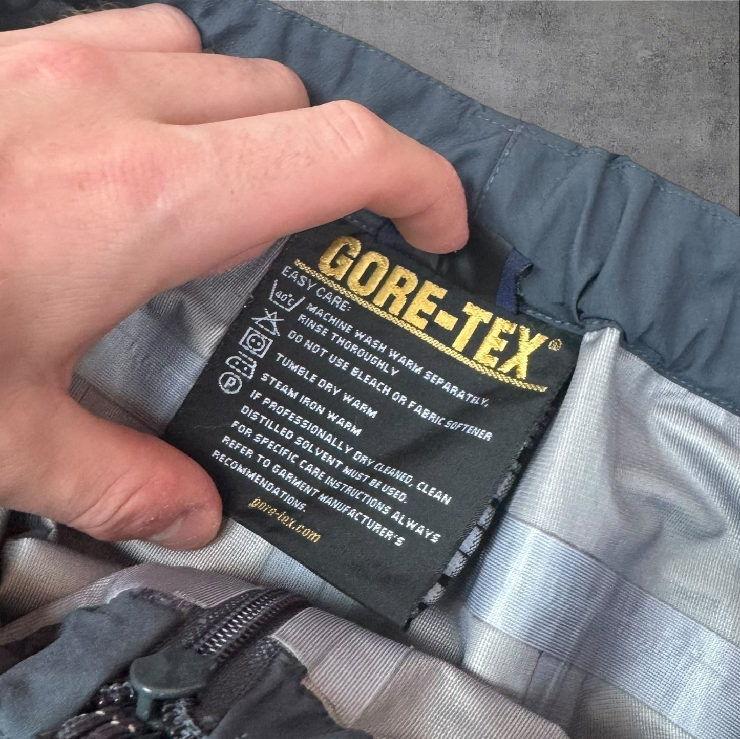 Vintage Arc’teryx Gore-Tex Trousers Women’s Small RRP £400+