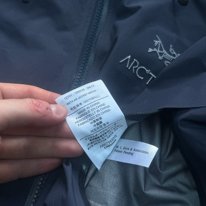 Arc'teryx Beta AR Gore-Tex Pro Men's Large Navy RRP £650