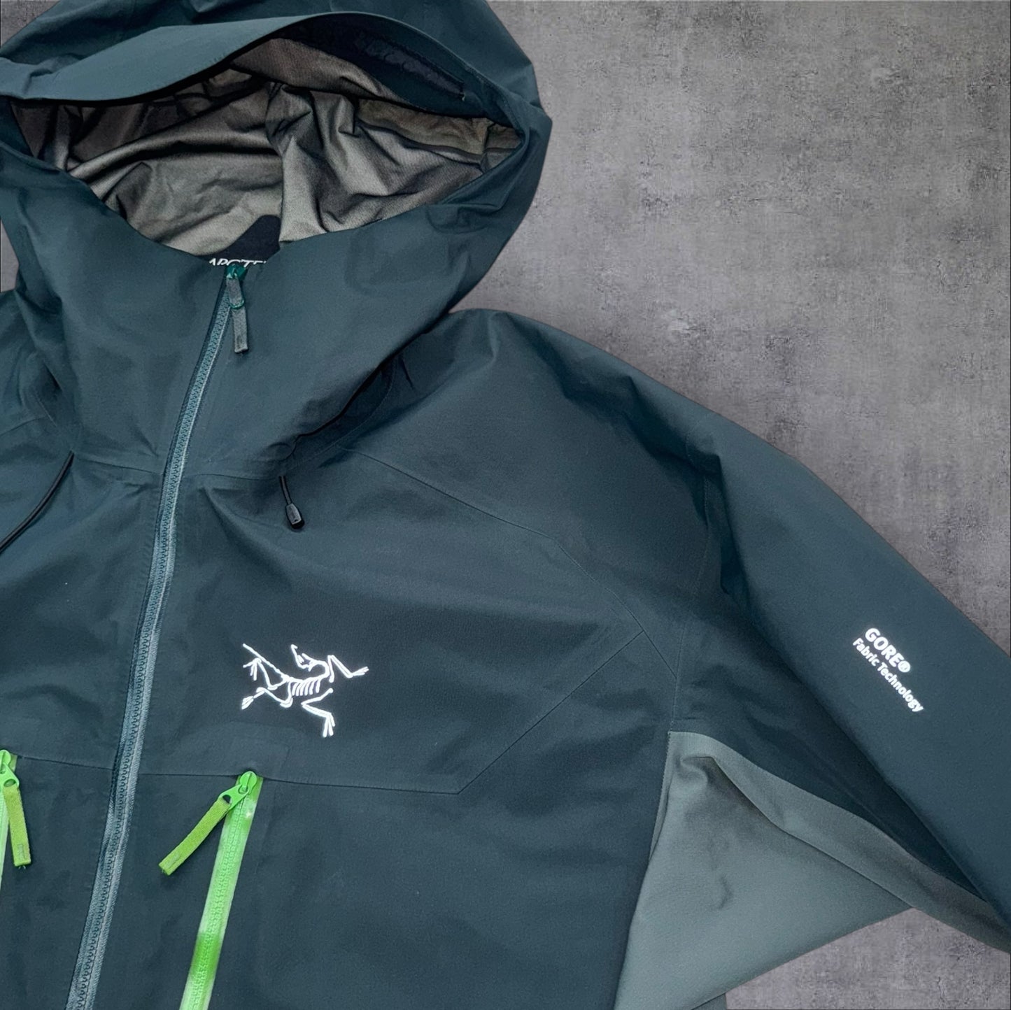 Arc’teryx Pro Comp Goretex Jacket XL Green RRP £600