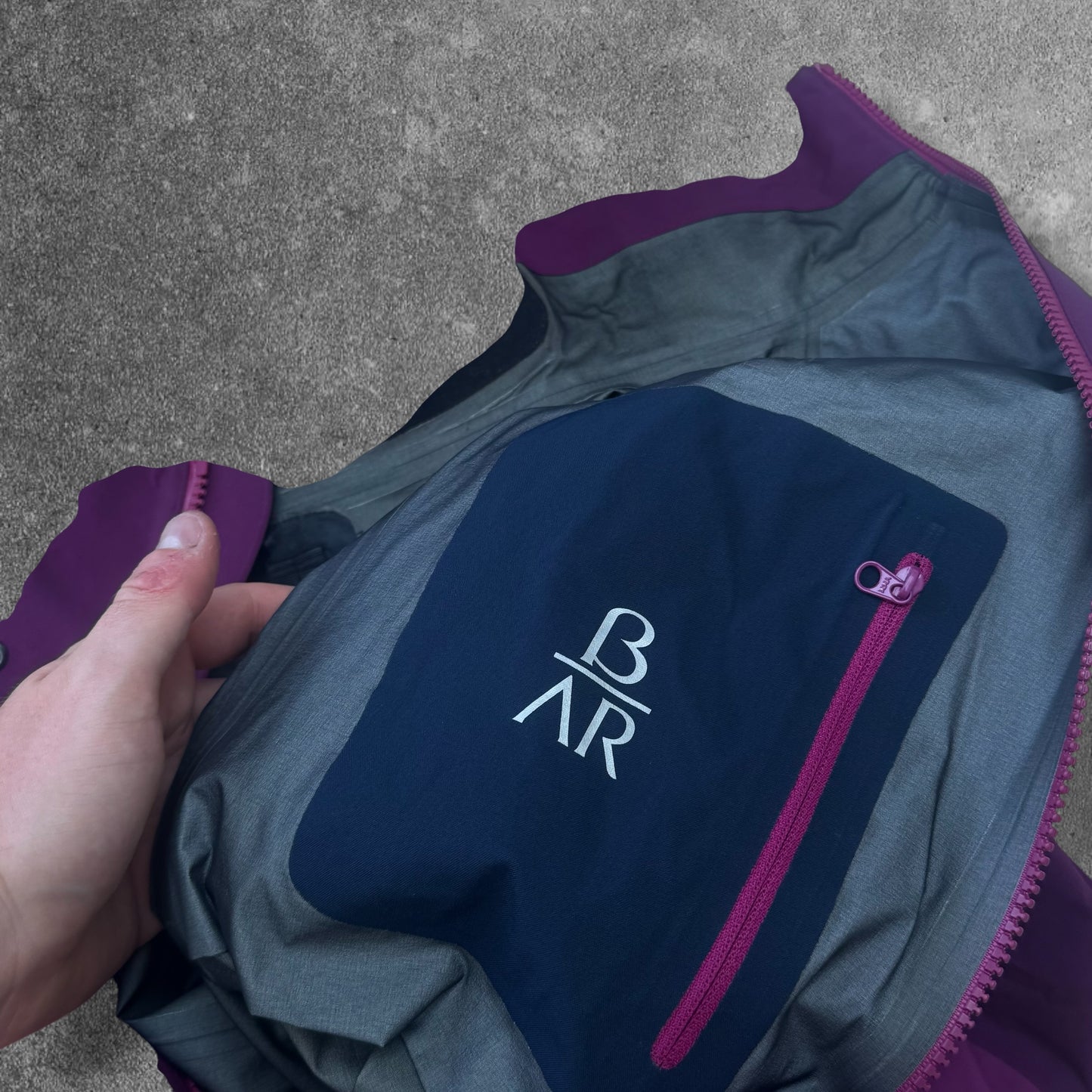 Arc'teryx Beta AR Gore-Tex Pro Jacket Women's Medium Pink Purple RRP £650