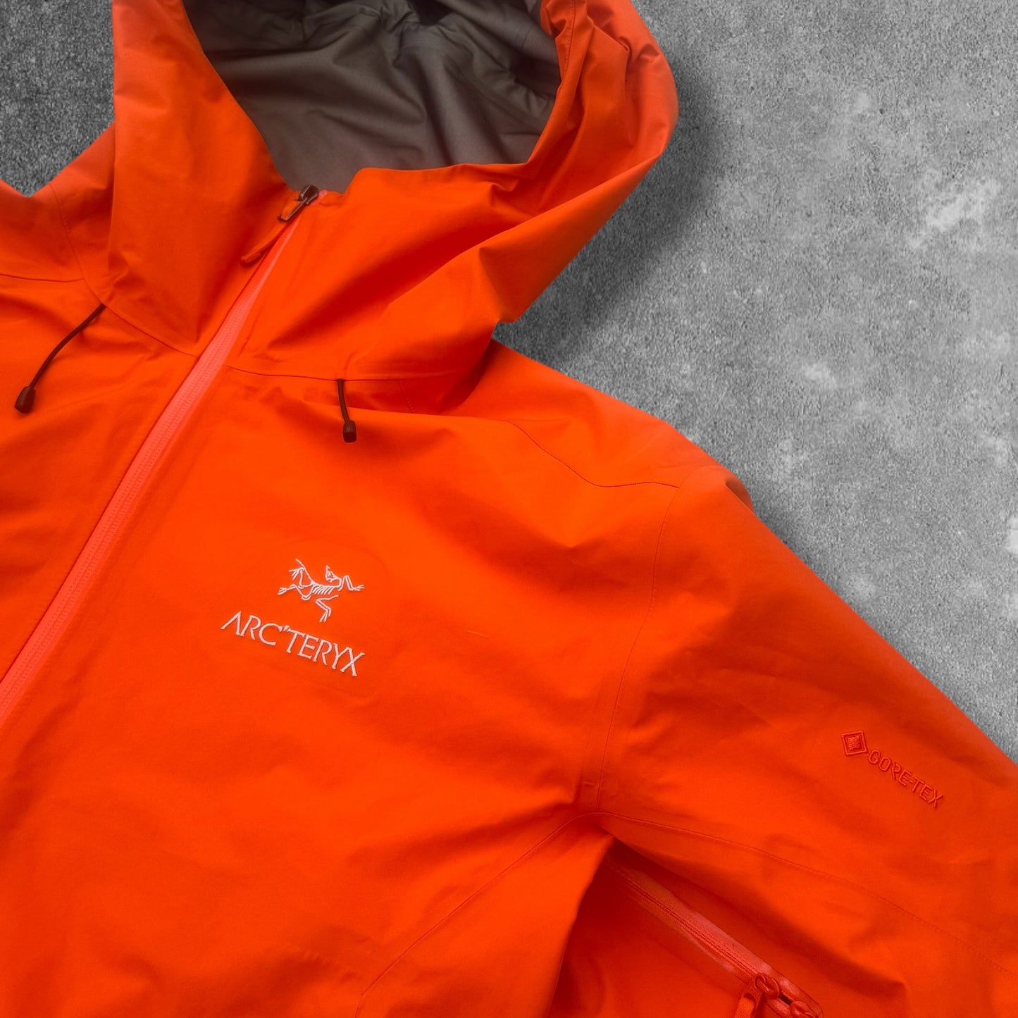 Arc'teryx Beta LT Gore-Tex Jacket Size XL 2023 RRP £550