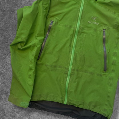 Arc'teryx Beta LT Jacket Gore-Tex Pro Green Men's Large RRP £550