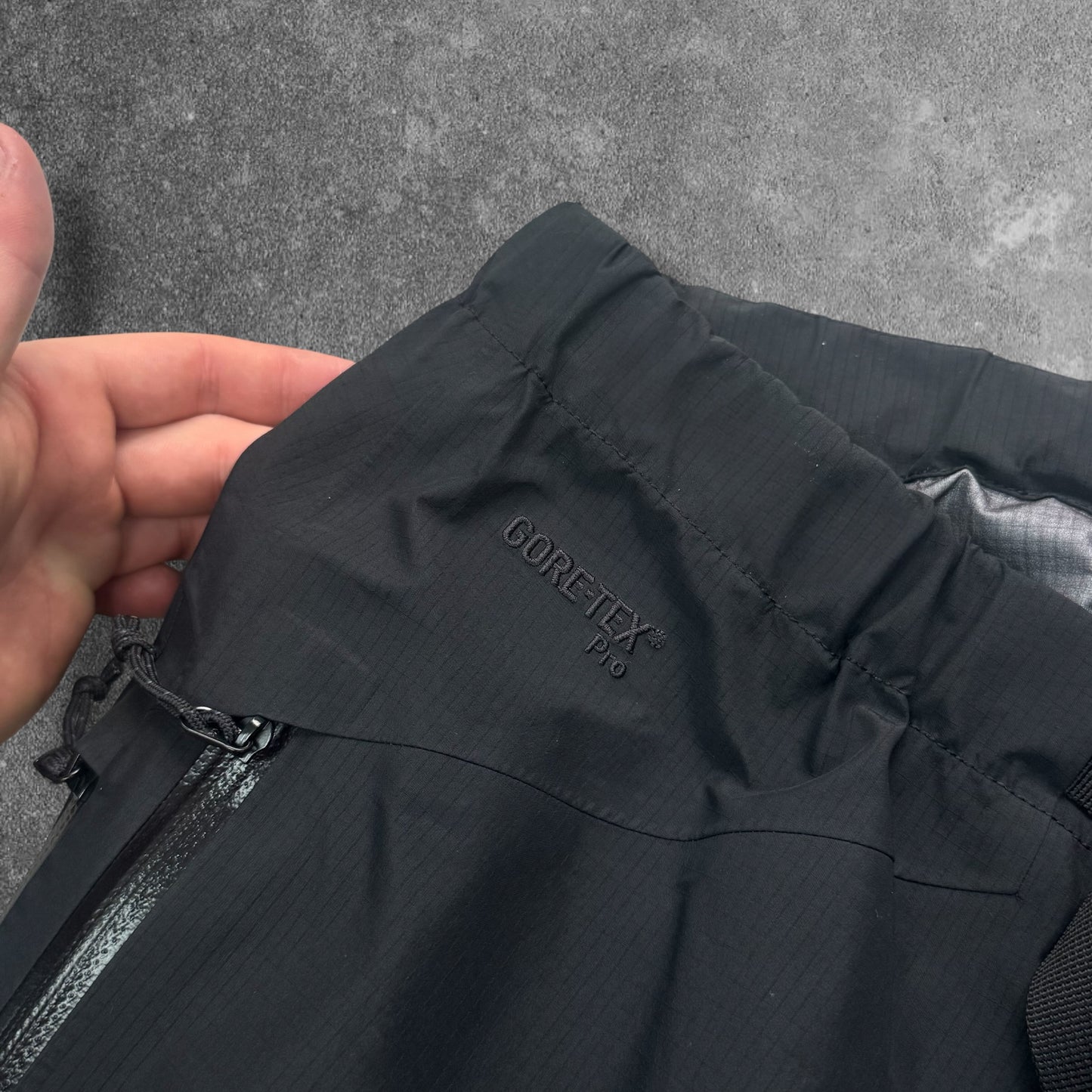 Arc'teryx Beta AR Gore-Tex Pro Trousers Black RRP £450