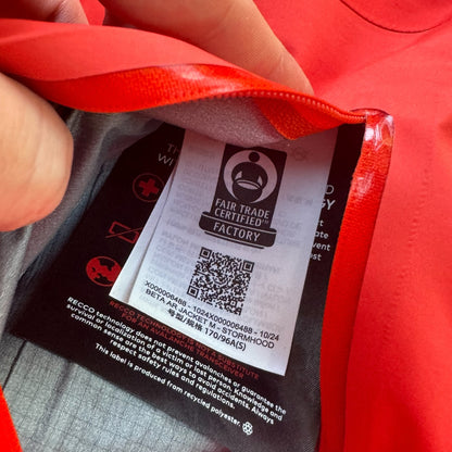 Arc'teryx Beta AR Hoody Small Red Gore-Tex Pro RRP £550