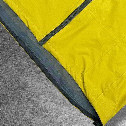 Vintage Arc'teryx Beta AR Men's XL Lichen Rare RRP £650