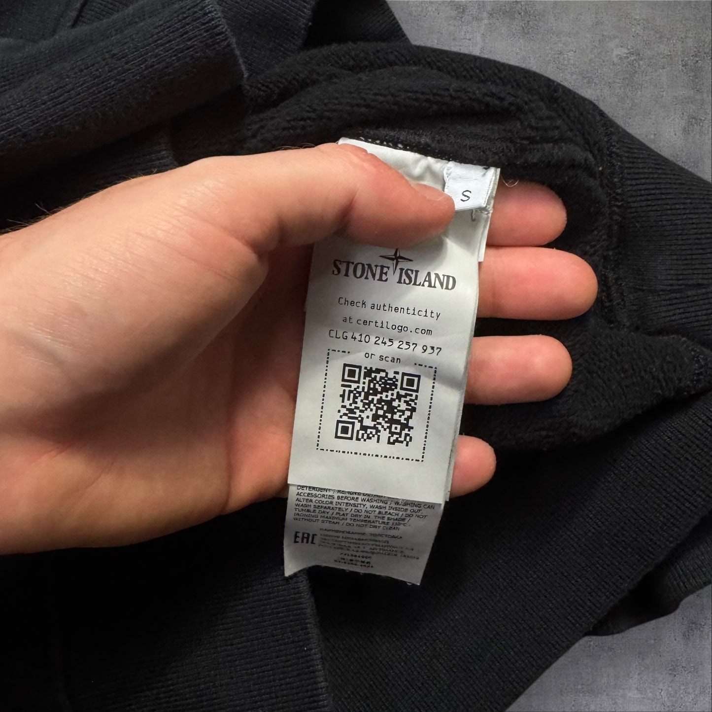 Stone Island Quarter Zip Black Small RRP £325