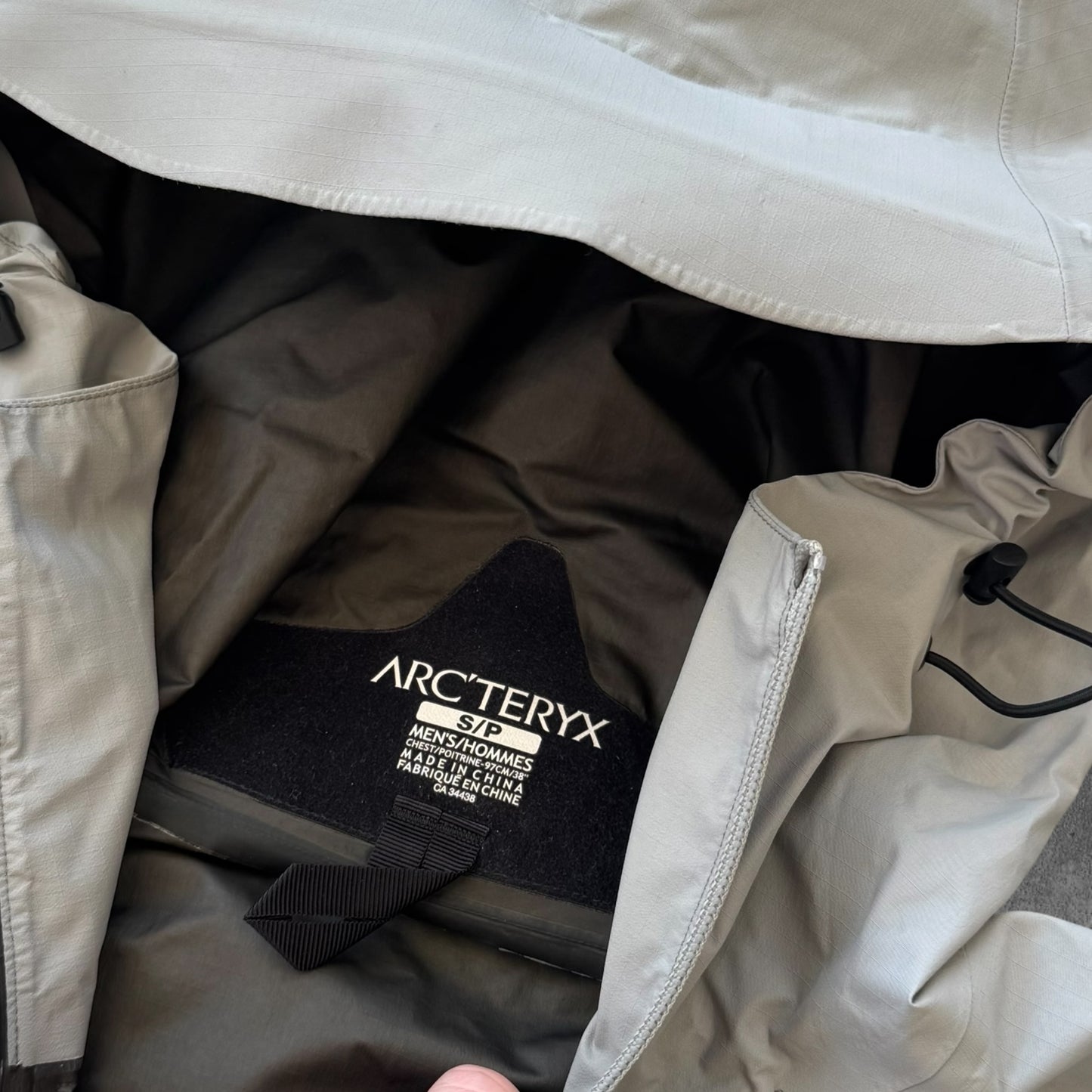 Arc'teryx Alpha SL Gore-Tex Jacket Men's Small RRP £550