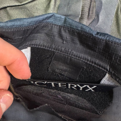 Arc’teryx 1998 Vintage Theta SV Gore-Tex Jacket RRP £650