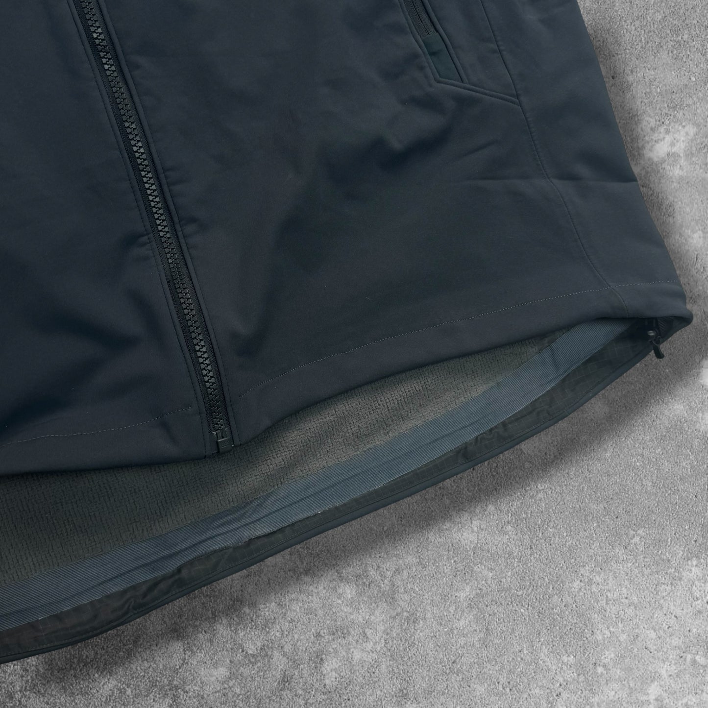 Arc'teryx Hooded Windstopper Jacket Men's Large Fleece Lined RRP £300