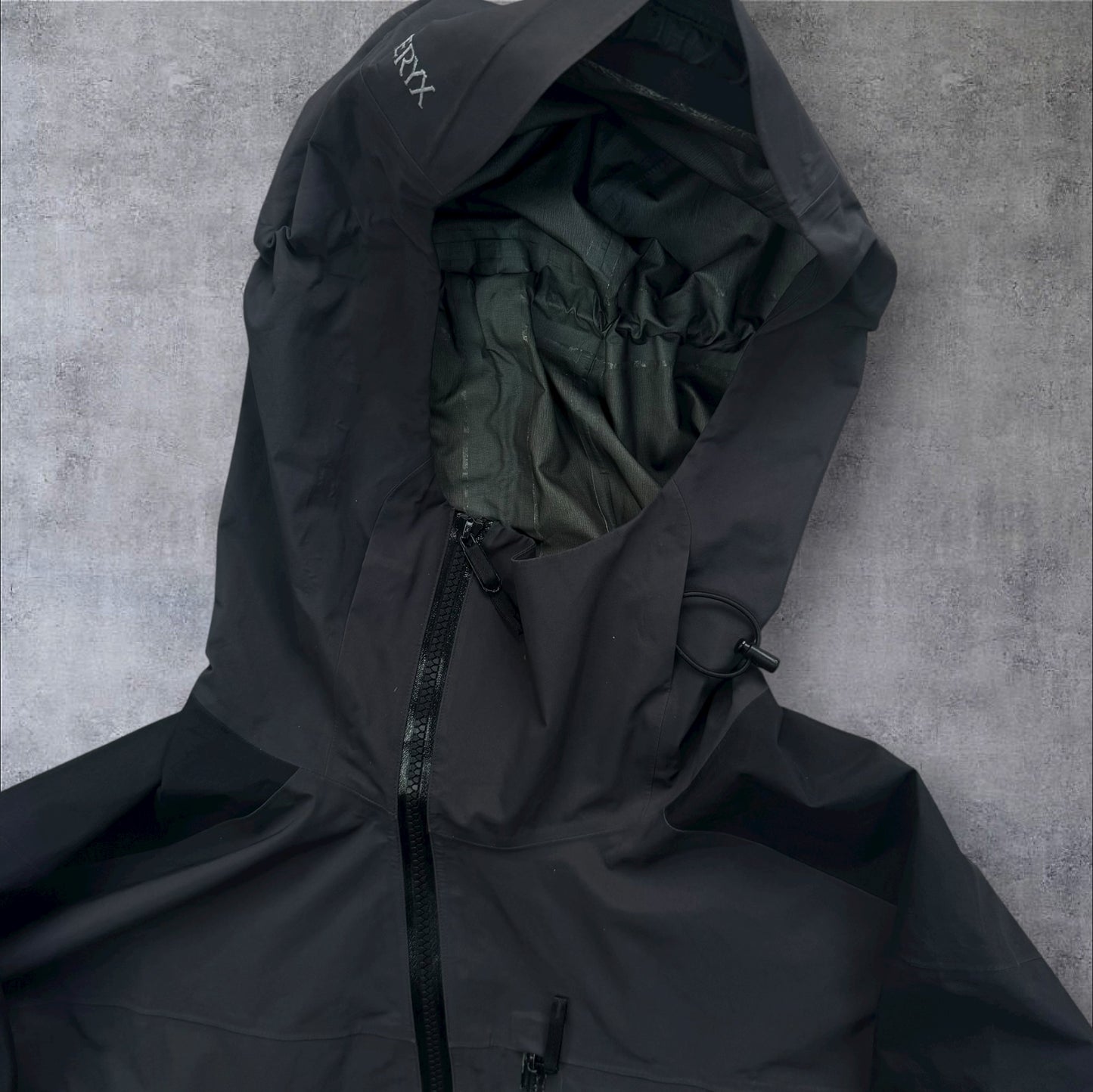 Arc’teryx Gore-Tex Ski Jacket – Large RRP £650