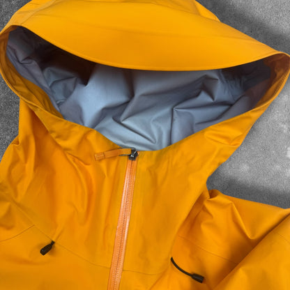 Arc'teryx Beta LT Gore-Tex Jacket Large RRP £550