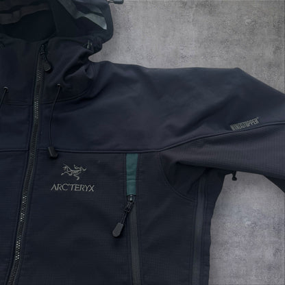 Vintage Arc’teryx Gamma MX Hooded Softshell RRP £300