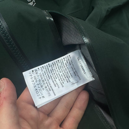 Arc'teryx Alpha SV Gore-Tex Pro Jacket Medium Green RRP £800