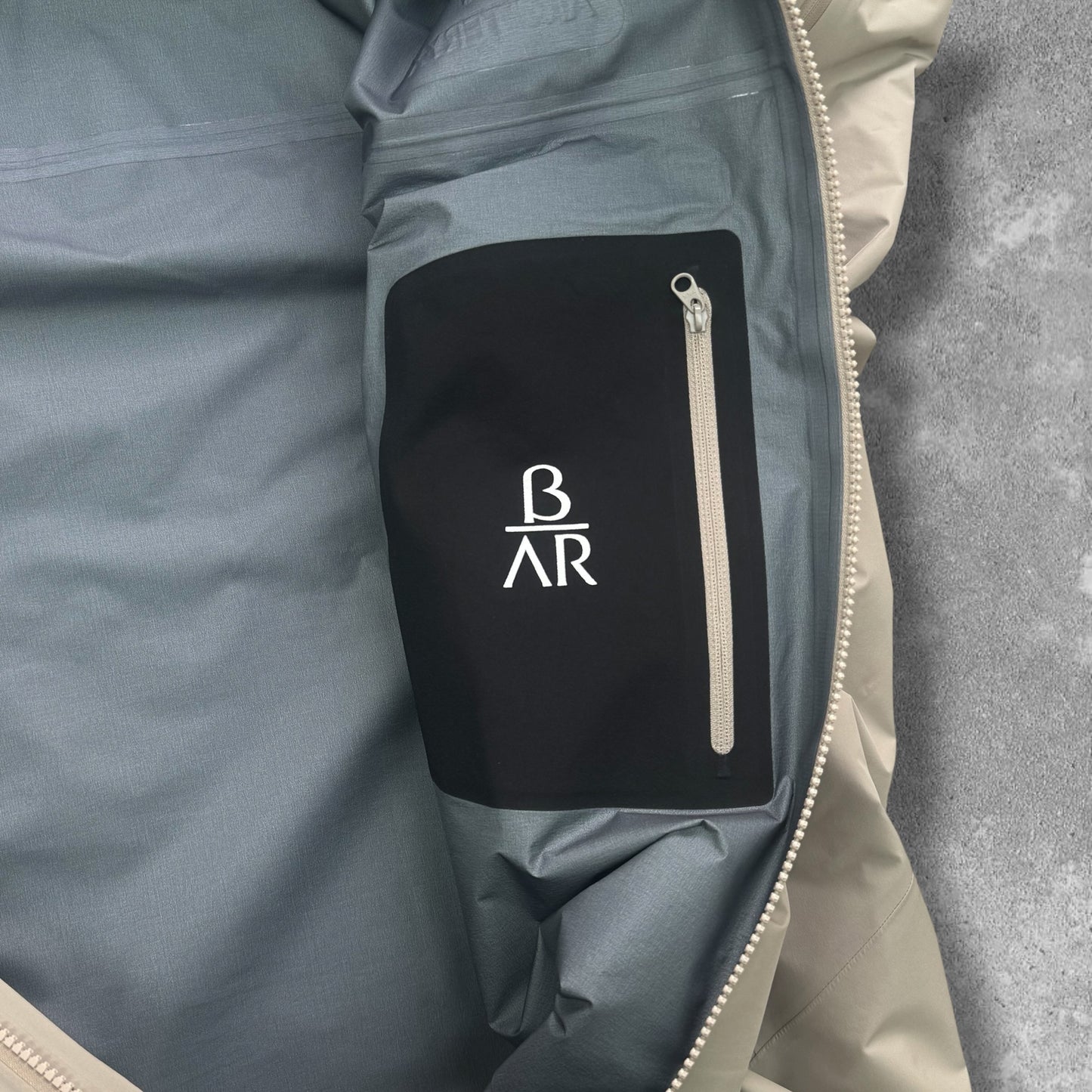 Arc'teryx Beta AR Gore-Tex Pro Jacket Black Beige Rare RRP £650