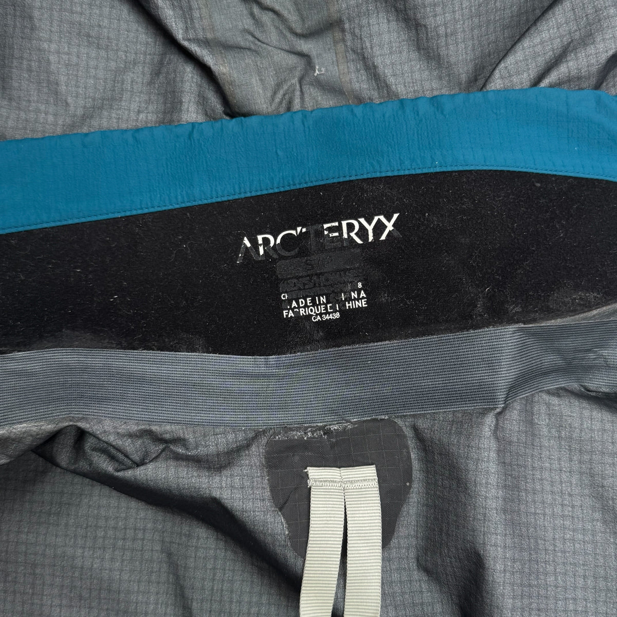 Arc'teryx Beta AR Small Blue Gore-Tex Pro RRP £650