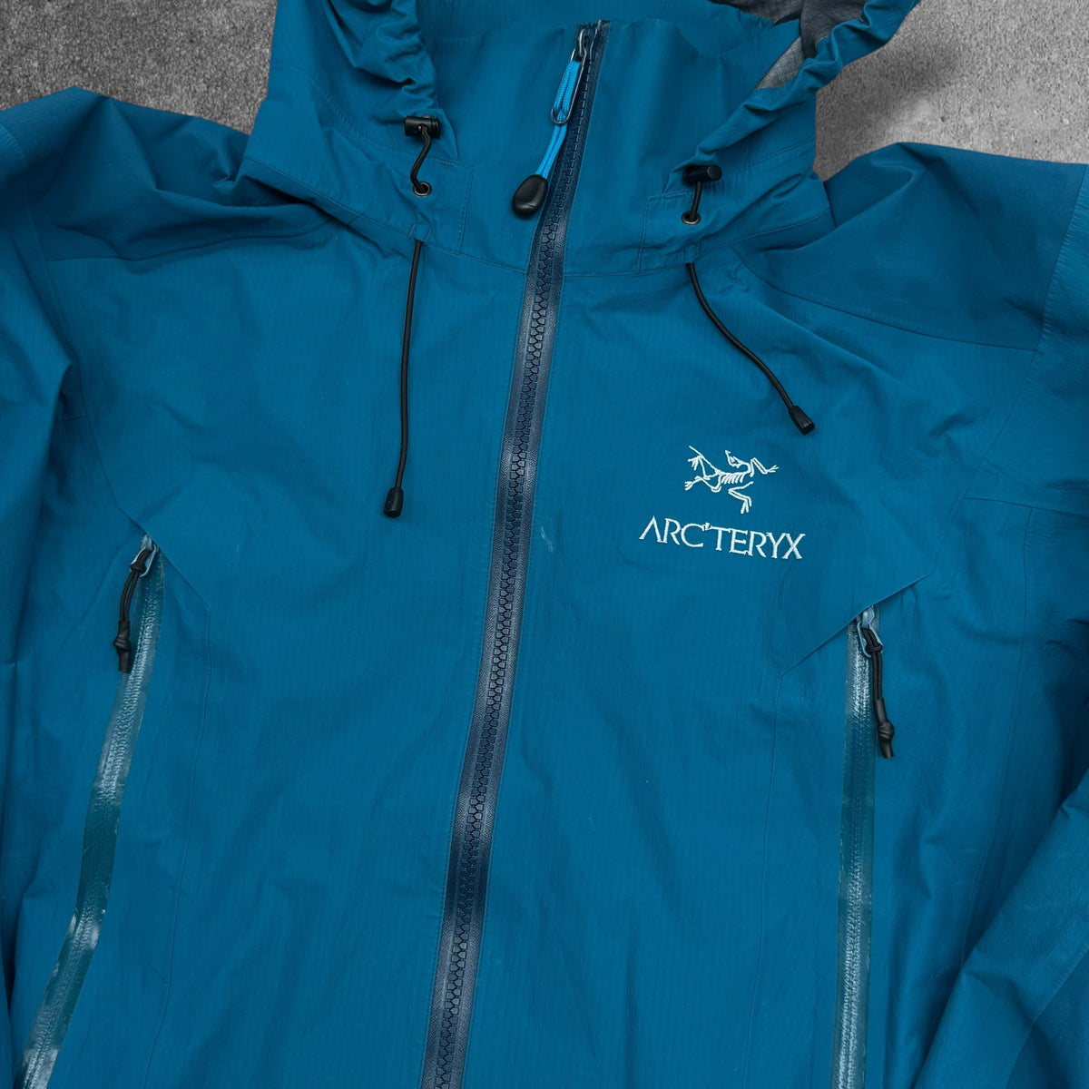 Arc'teryx Beta AR Small Blue Gore-Tex Pro RRP £650