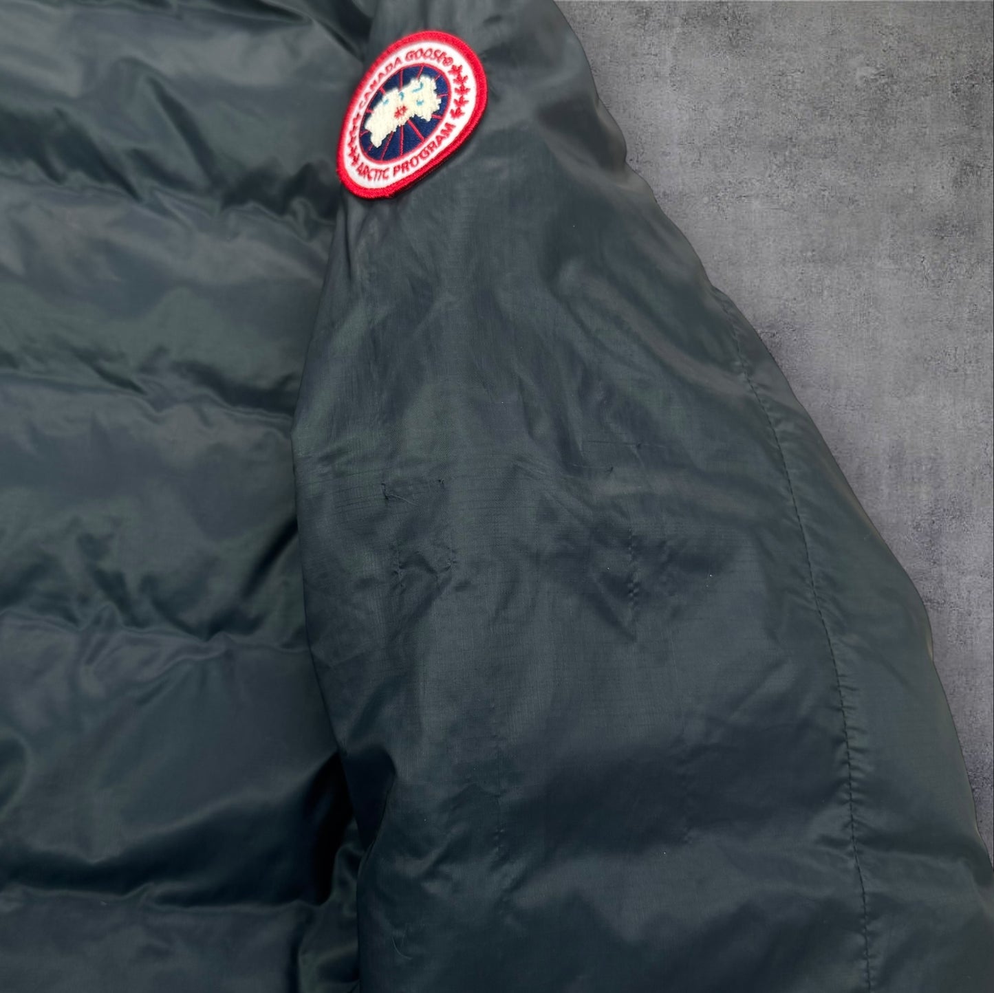 Canada Goose Lodge Jacket Large RRP £525