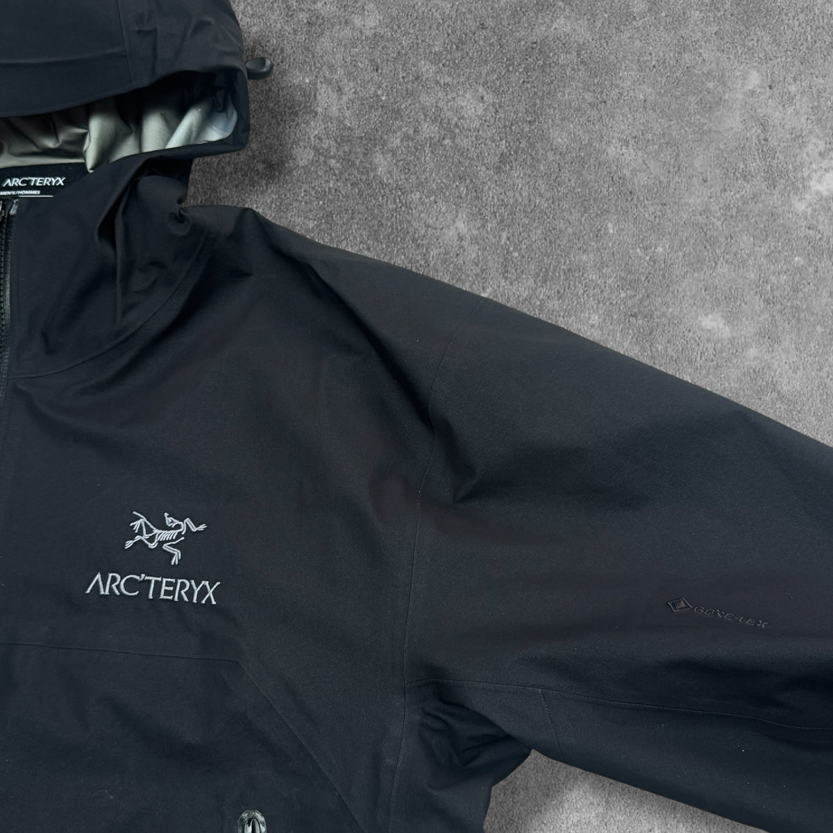 Arc'teryx Beta Gore-Tex Jacket Large RRP £400
