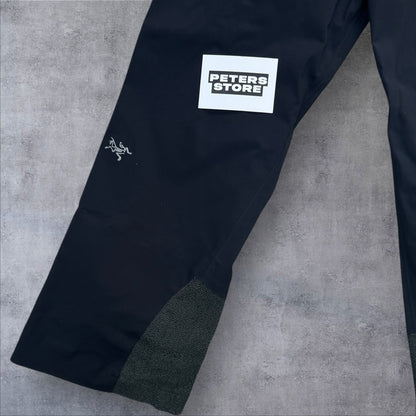 Arc’teryx Gore-Tex Trousers Medium RRP £275+