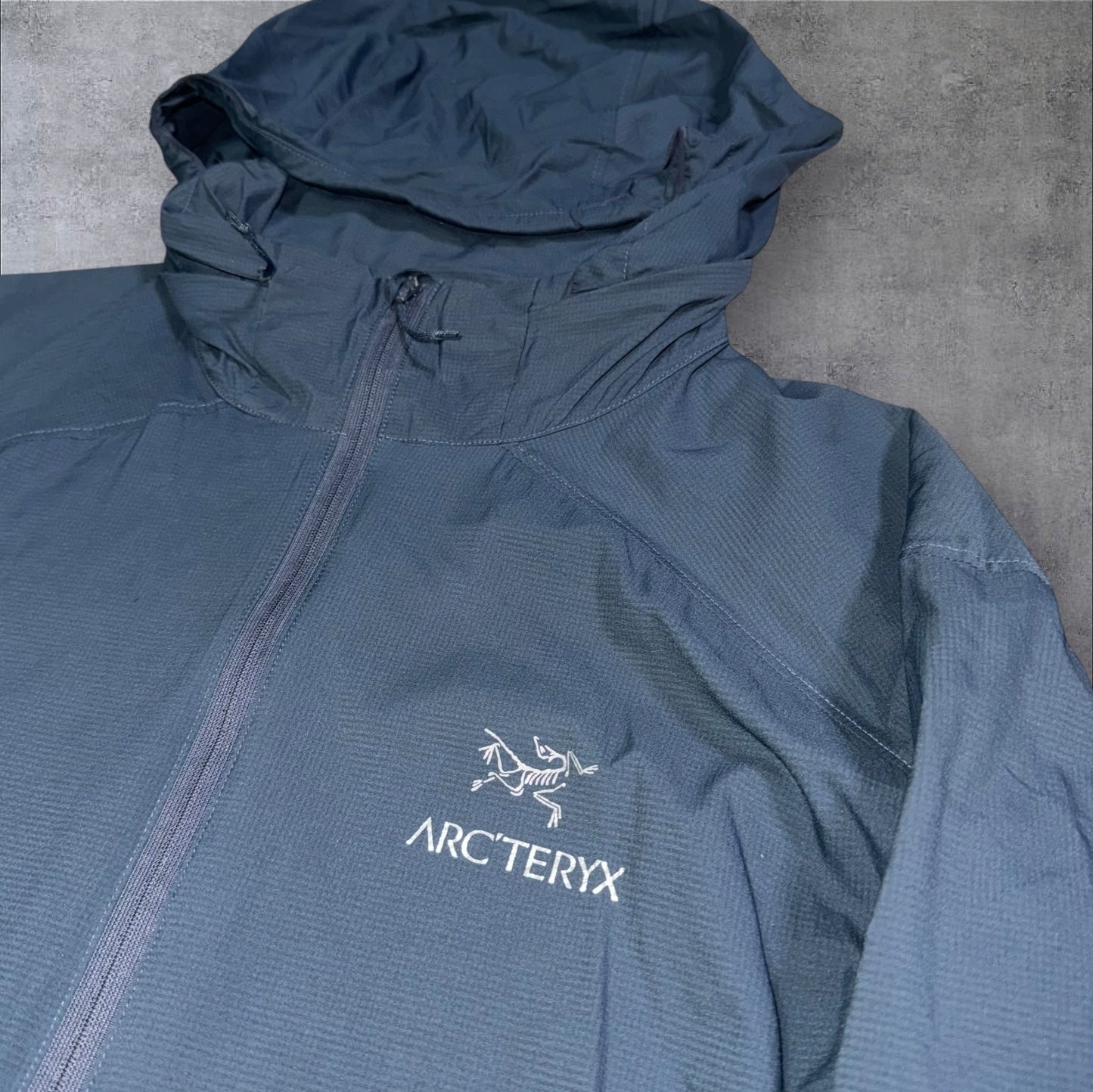 Arc’teryx Lightweight Zip Up Jacket Medium RRP £220