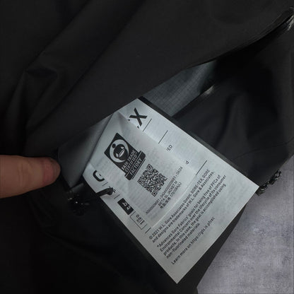 Arcteryx Beta SL Jacket Men’s Large 2024 Model Black RRP £450