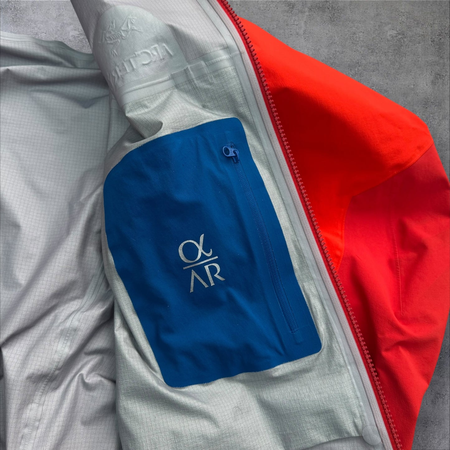 Arcteryx Alpha AR XL Goretex Pro Jacket RRP £750