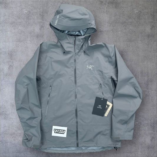 Arc’teryx Beta SL Goretex Jacket Void Colourway XL RRP £450+ BNWT