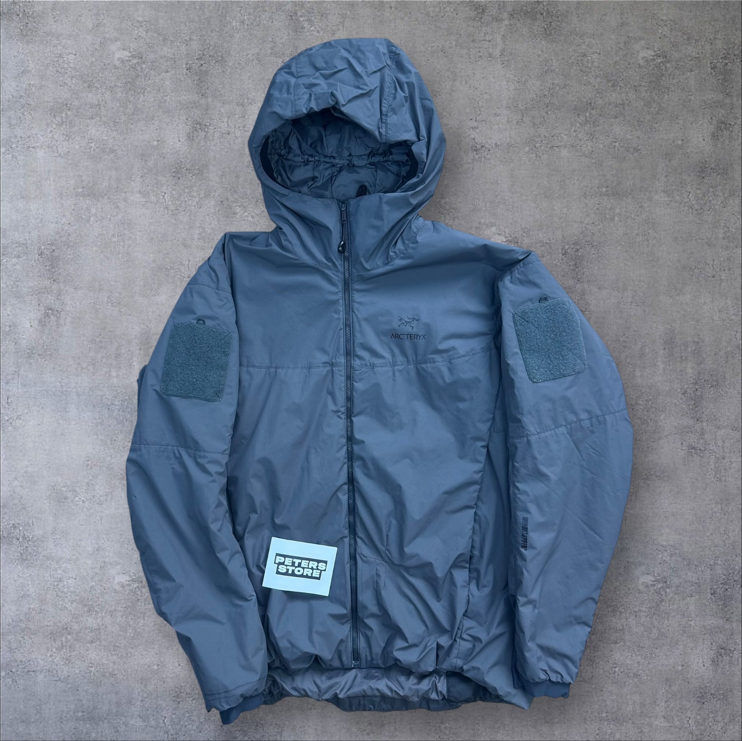 Arc’teryx LEAF Cold WX Insulated Hooded Jacket Wolf Grey RRP £600+