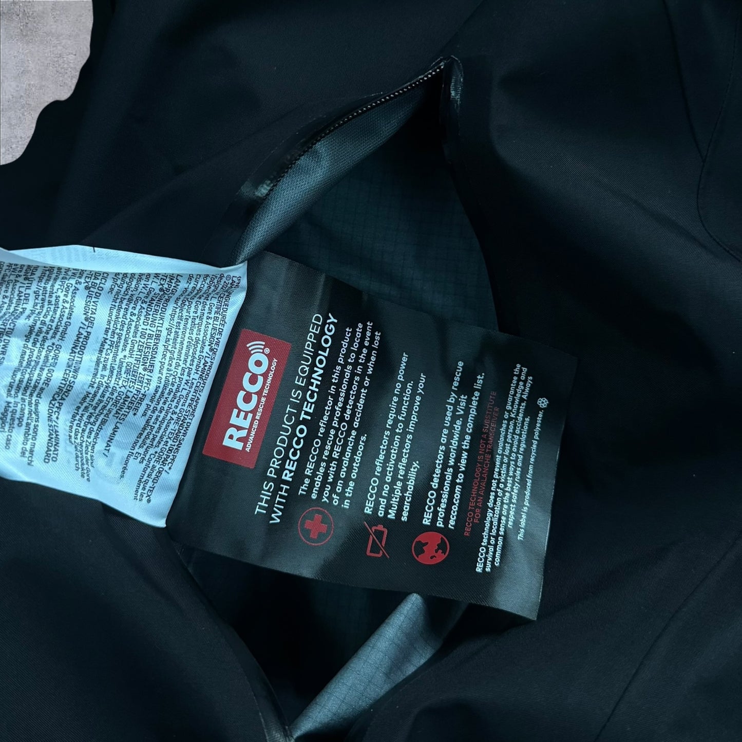 Arc’teryx Beta Jacket Black Large 2023 RRP £350