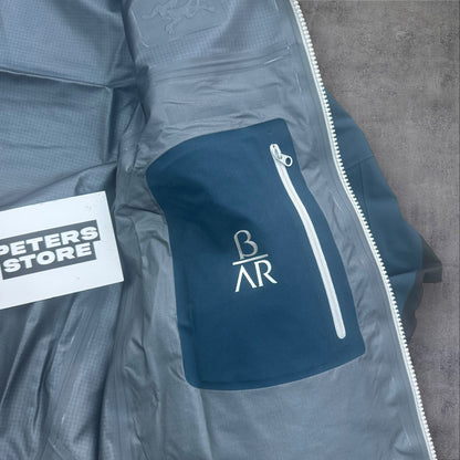 Arcteryx Beta AR Gore Tex Pro Jacket Size Large Lodestar Colourway RRP £600
