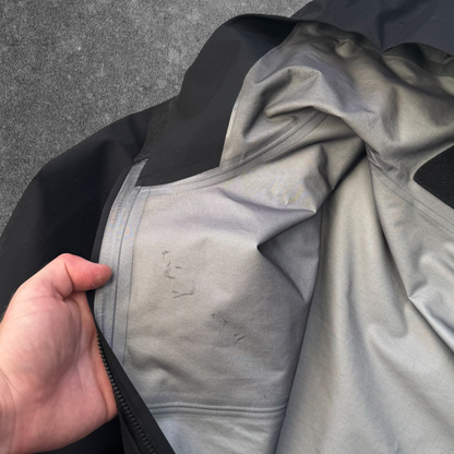 Arc'teryx Beta Gore-Tex Jacket Men's XL Black RRP £350