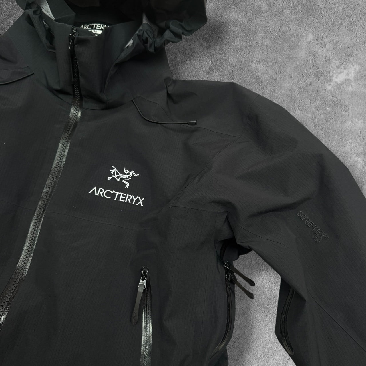 Arcteryx Beta AR Goretex Pro Jacket Medium RRP £600