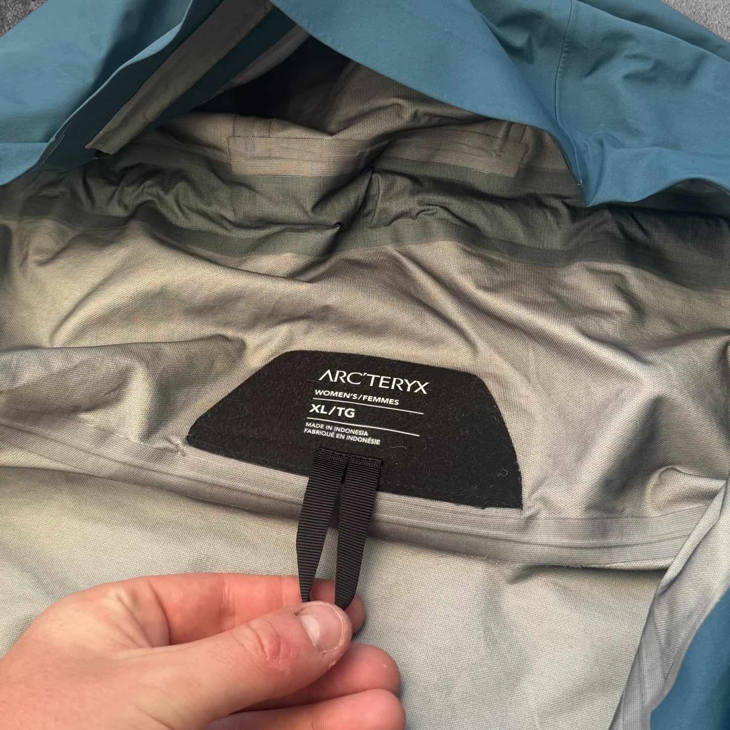 Arc'teryx Beta Gore-Tex Jacket Women's XL Serene Solace Colourway 2023 RRP £350