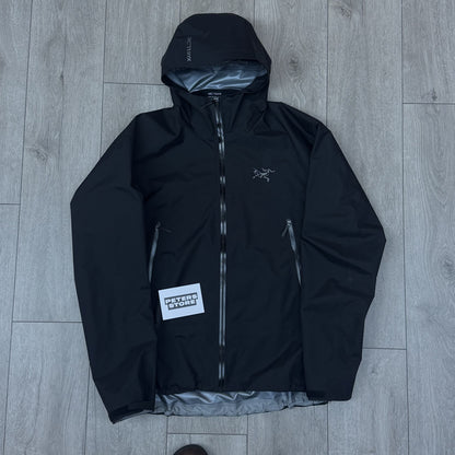 Arc'teryx Beta GORE-TEX Jacket Large Black RRP £350